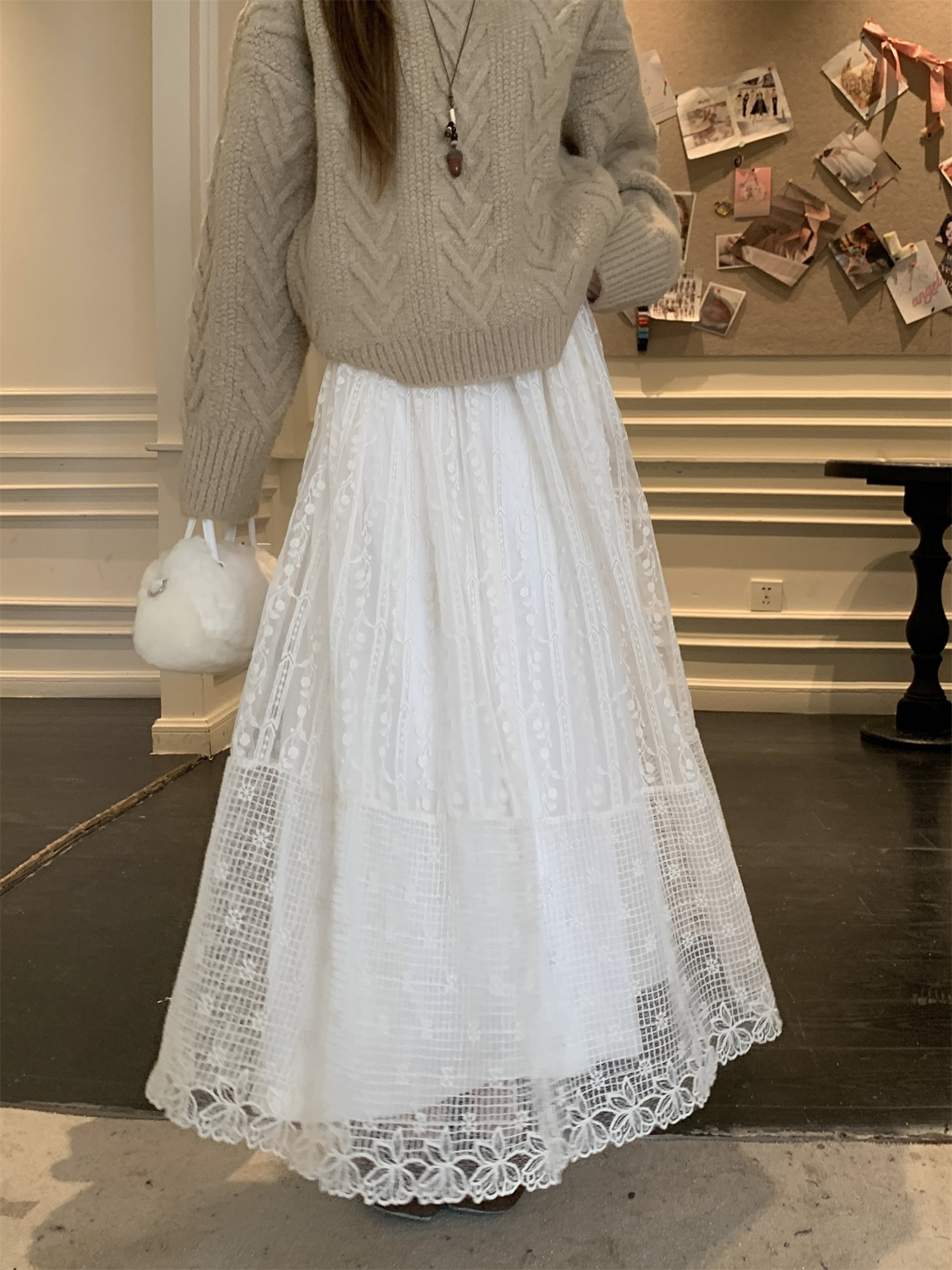 Women's A-Line Lace Jacquard Embroidered Long Skirt with High Waist - Image 4