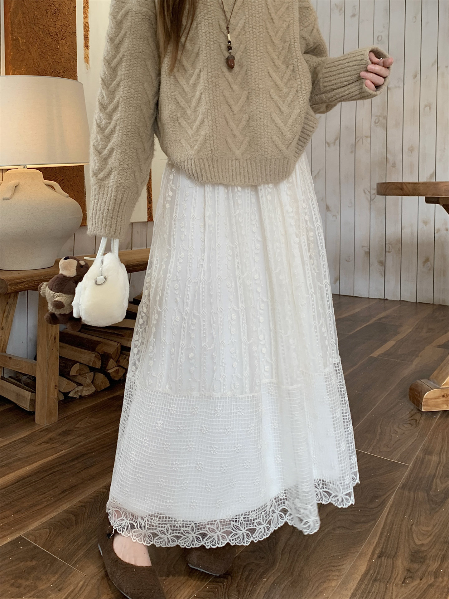 Apricot Lace Jacquard A-Line Skirt with Embroidered Details - Image 4