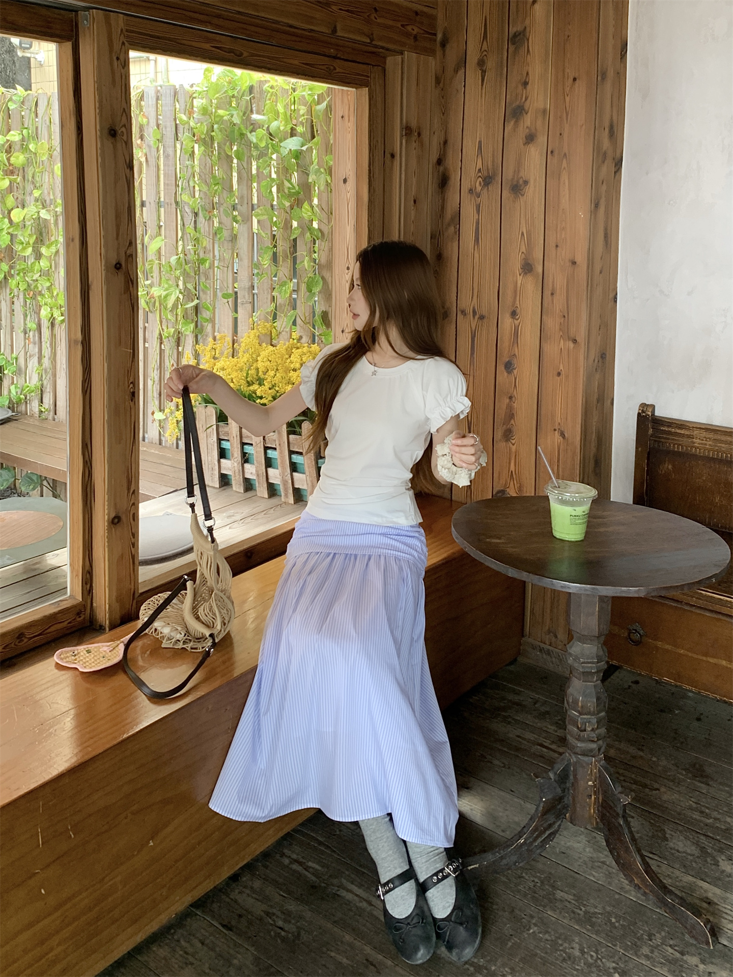 Sweet Ruffle Short Sleeve Top and A-Line Long Skirt Two-Piece Set - Image 4