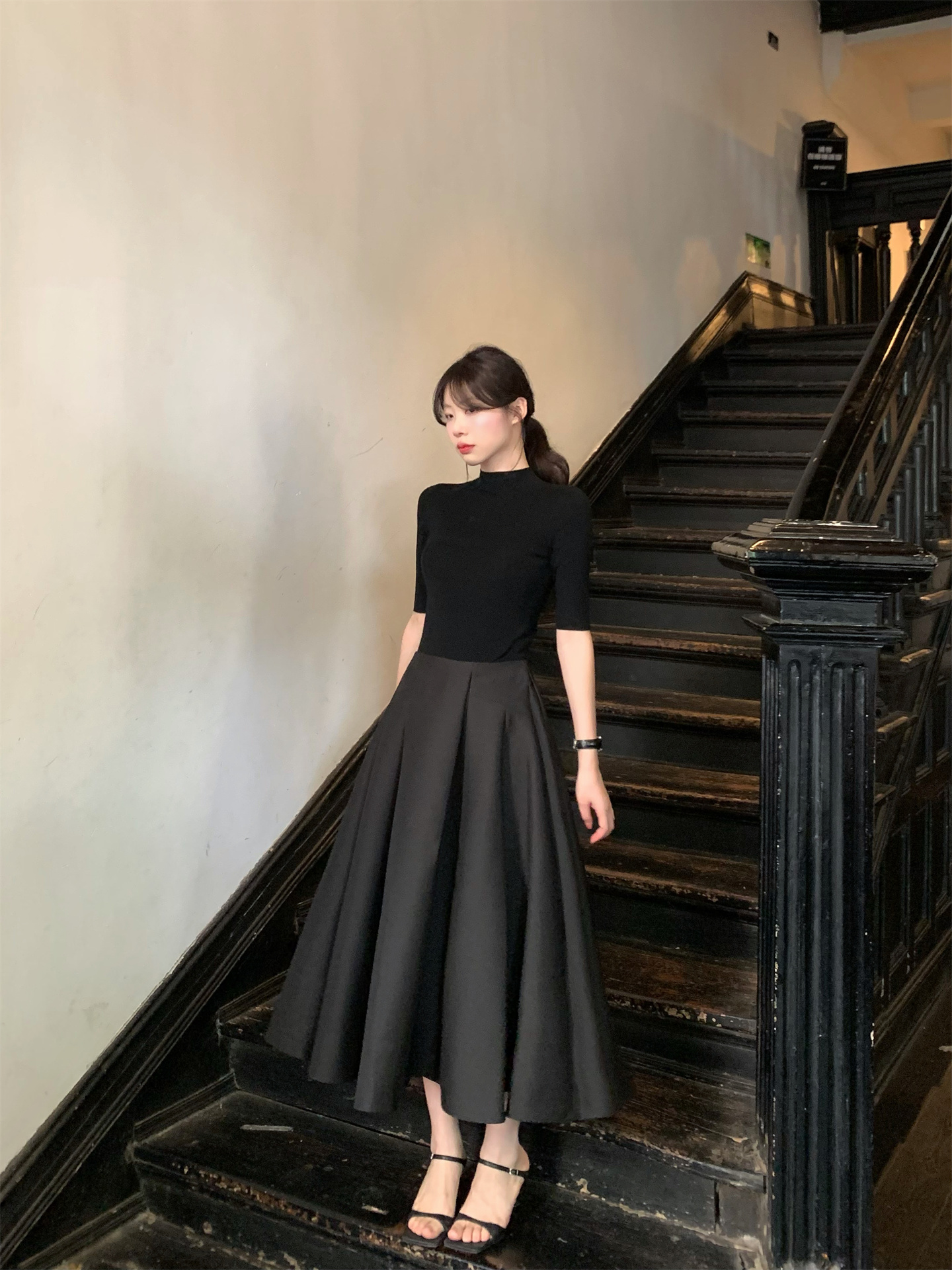 French Hepburn Style Half Turtleneck Knit Top and High Waist A Line Umbrella Skirt Set