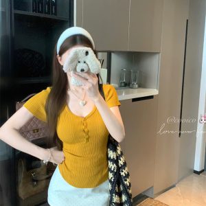 Women's V-Neck Short Sleeve Knit Sweater 2026 Summer Korean Style Slim Fit Top