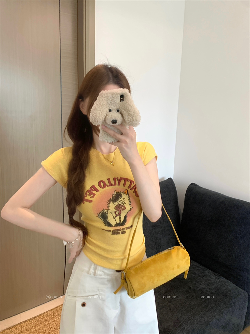 Women's Slim Fit Knit Cat Print Short Sleeve T-Shirt - Image 3